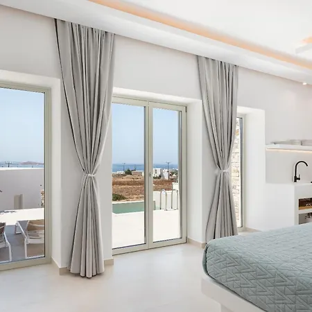 Parolea Luxury Living Naousa (Paros)