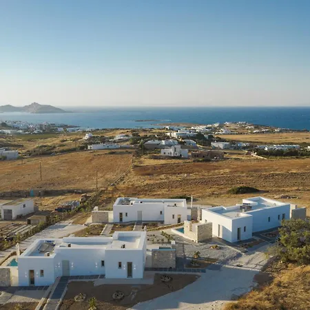 Parolea Luxury Living Hotel *