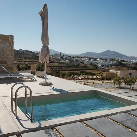 Parolea Luxury Living *