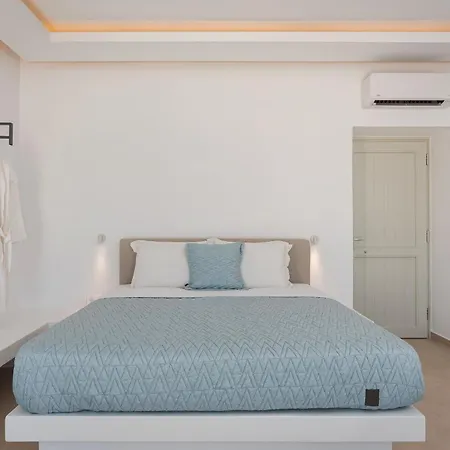 Parolea Luxury Living Naousa (Paros)